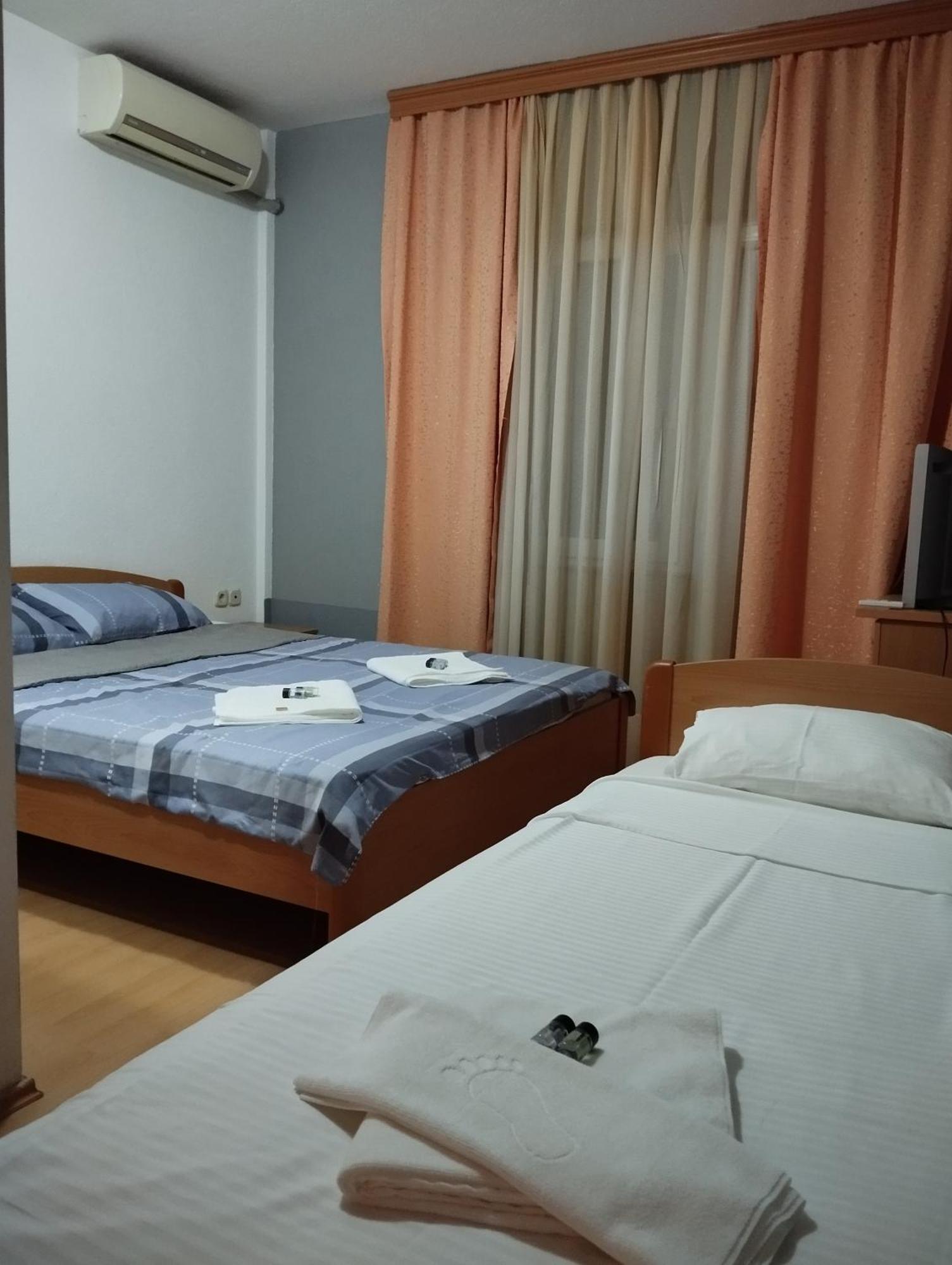 Hotel Ariston Struga Esterno foto