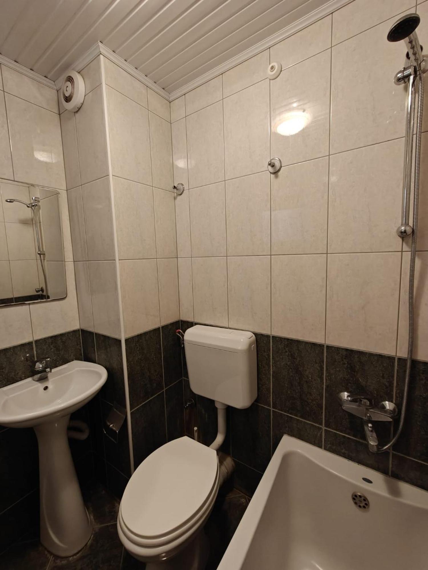 Hotel Ariston Struga Esterno foto