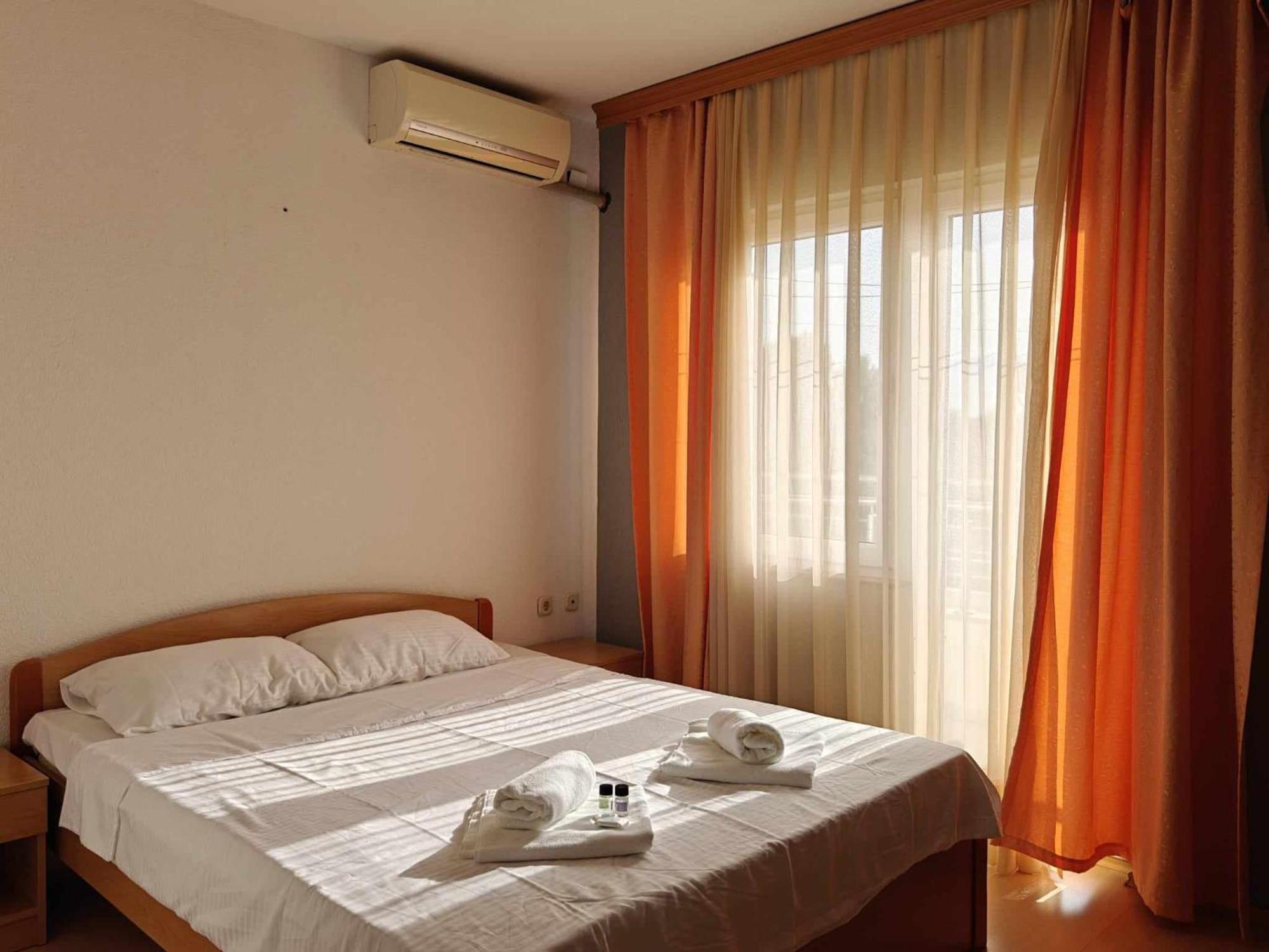 Hotel Ariston Struga Esterno foto